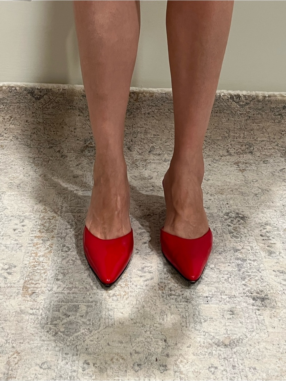 Sam & Libby Red Patent Leather Pointed Toe Slip-On Mules. Size 8 M.